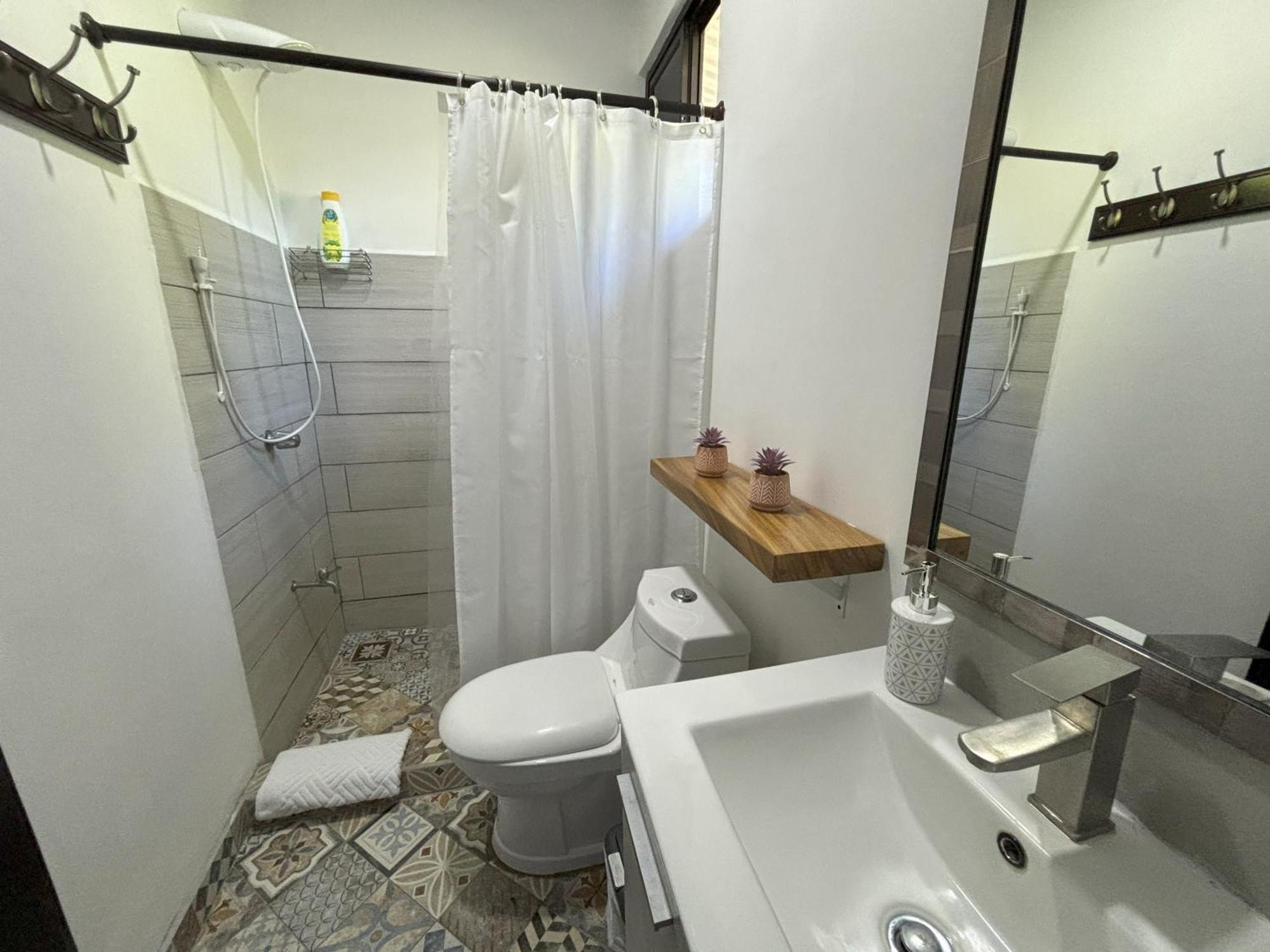 Amazilia Guesthouse Ліберія Екстер'єр фото